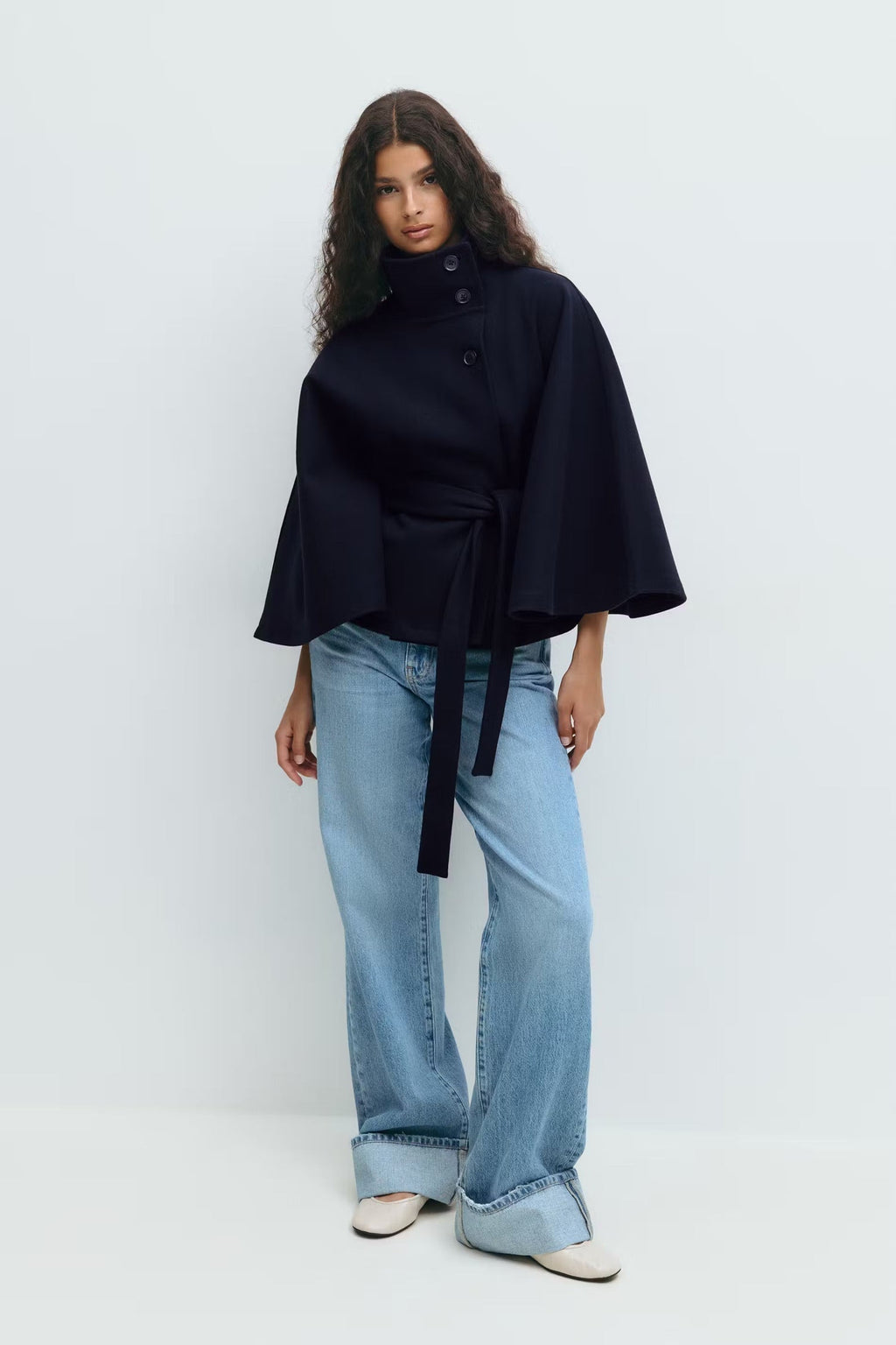 Manteau cape femme à col montant et ceinture, cinq coloris