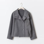 Manteau court femme à double boutonnage et poches latérales, gris foncé