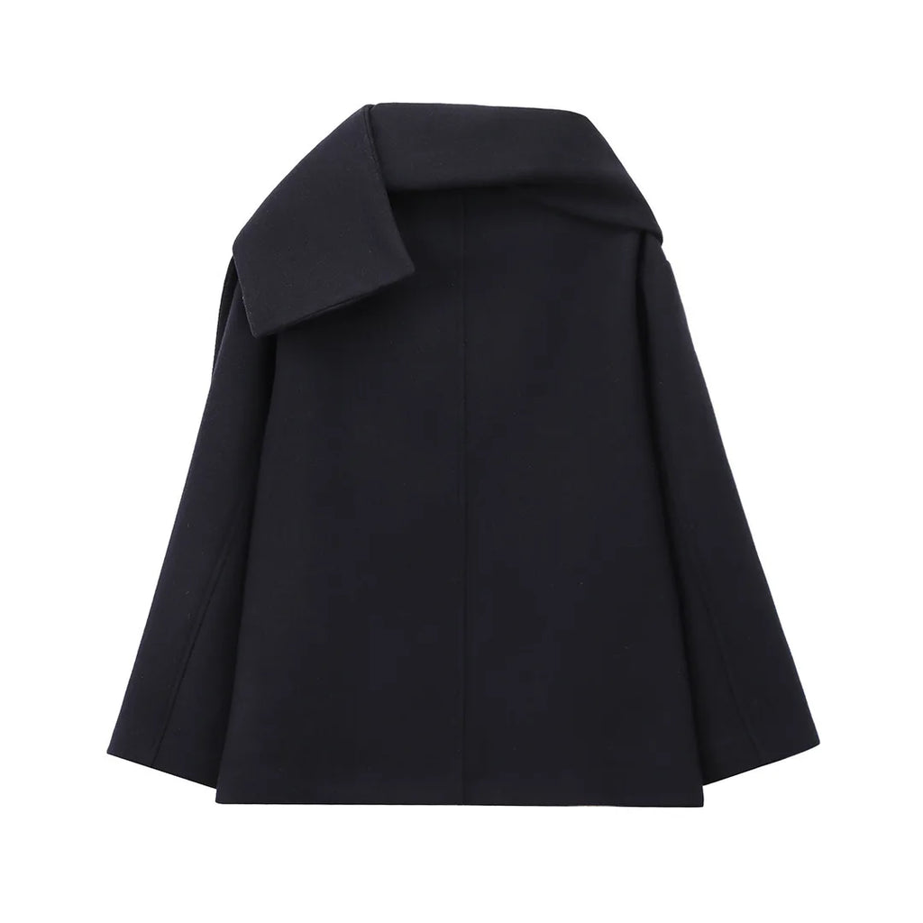 Manteau femme à col enveloppant et fermeture asymétrique