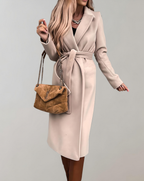 Manteau long femme ceinturé à col structuré, sept coloris, beige
