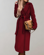 Manteau long femme ceinturé à col structuré, sept coloris, rouge