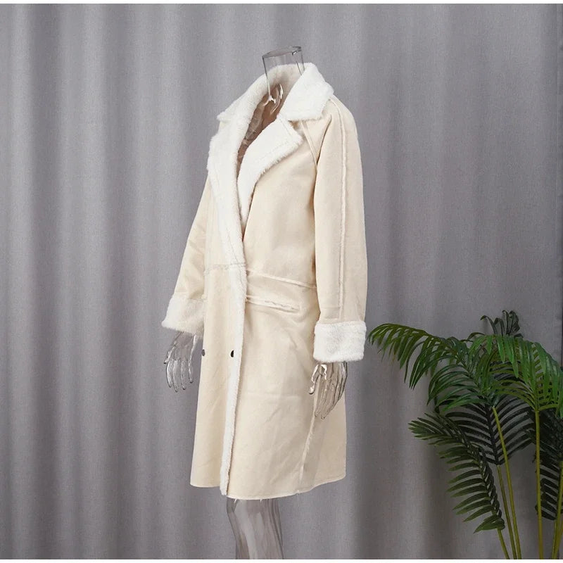 Manteau long femme à col haut et grandes poches, gris ou kaki