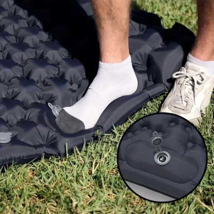 Matelas gonflable de camping à pompe à pied intégrée, 1,4 kg