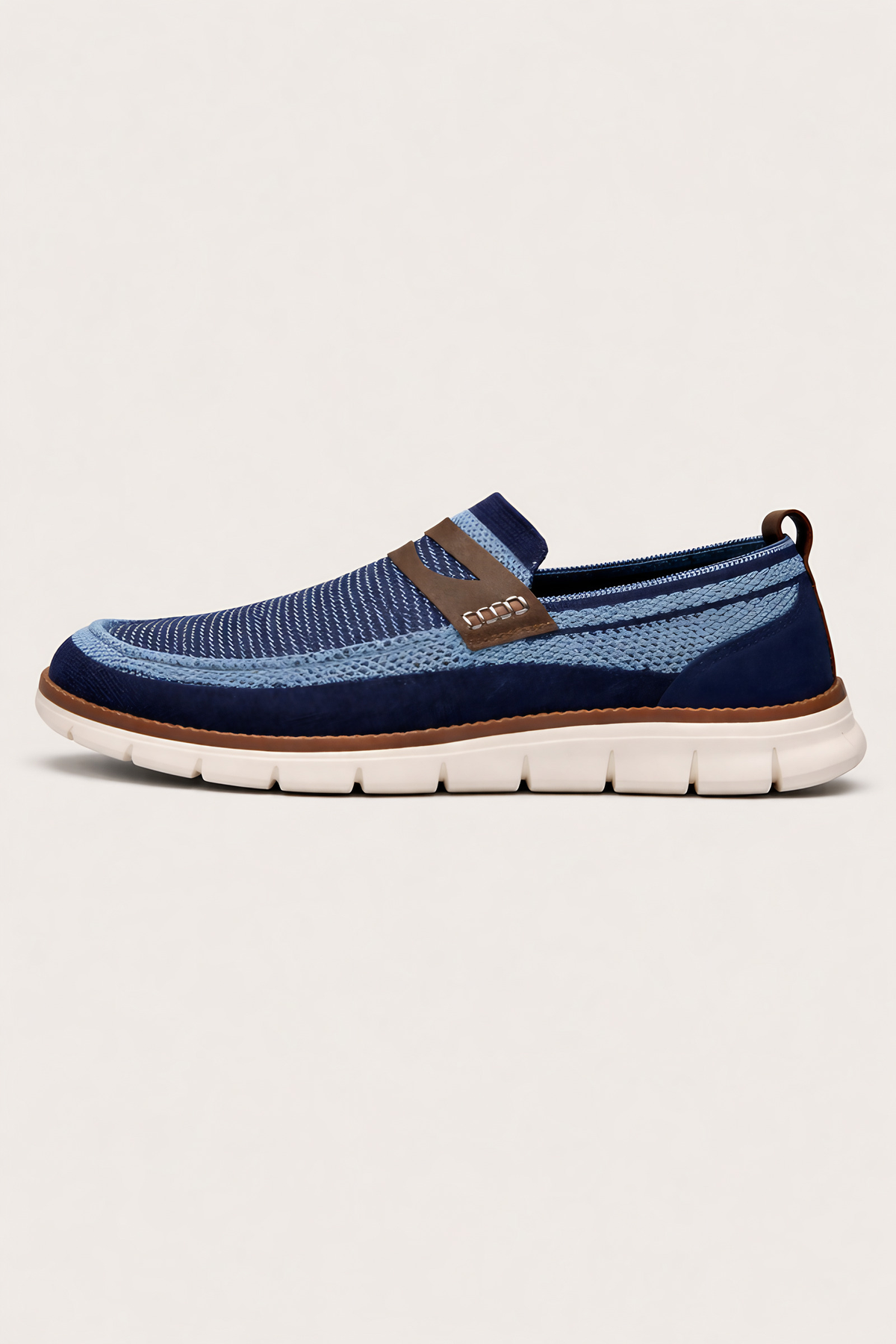 Mocassins homme sans lacets, semelle souple rainurée, bleu ou beige