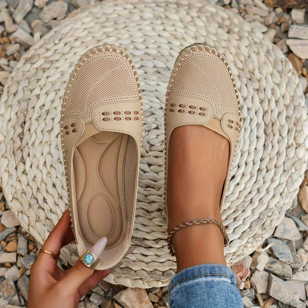 Mocassins femme chaussant large, tige ventilée, du 35 au 41, beige