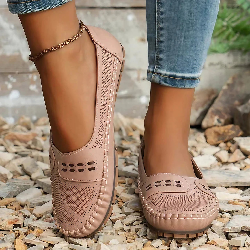 Mocassins femme chaussant large, tige ventilée, du 35 au 41, rose clair
