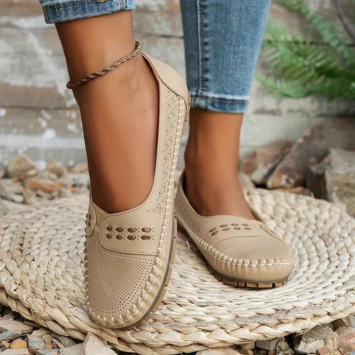 Mocassins femme chaussant large, tige ventilée, du 35 au 41