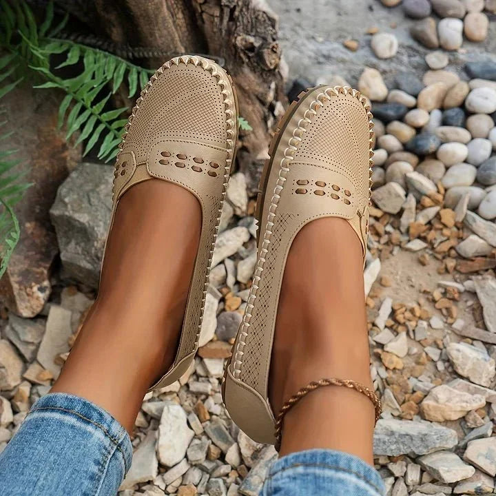 Mocassins femme chaussant large, tige ventilée, du 35 au 41