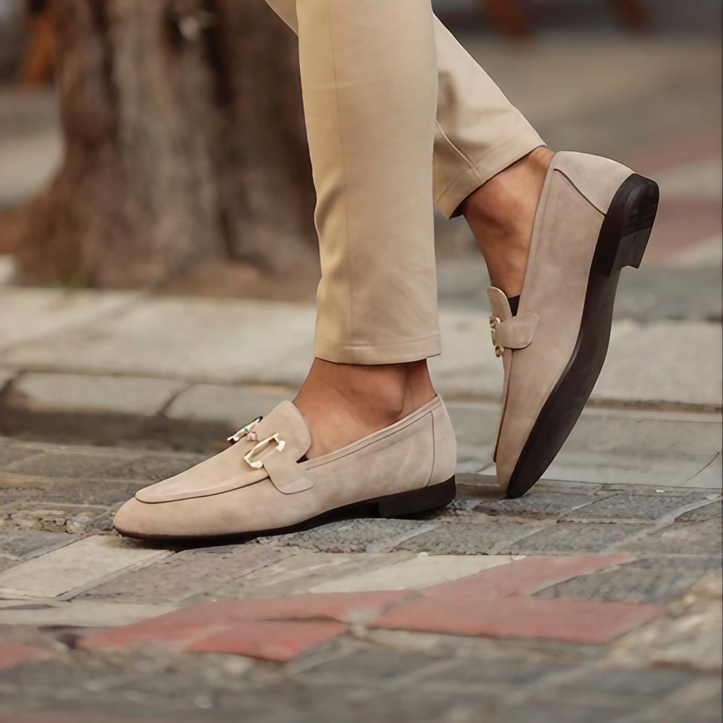 Mocassins homme à mors doré, bout arrondi, beige ou noir, beige