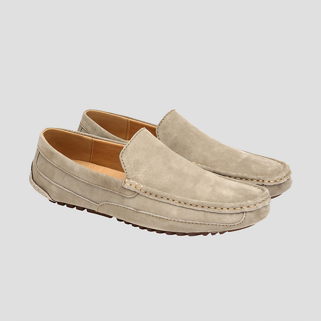 Mocassins homme semelle à picots, bout arrondi, trois coloris, beige clair