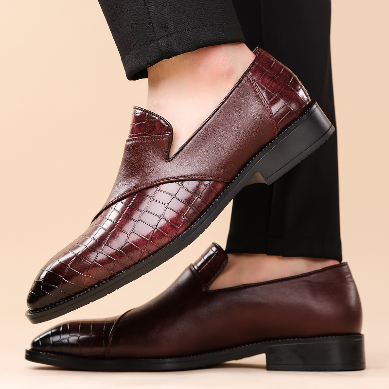 Mocassins homme habillés, finition lisse et gaufrée, sans lacets