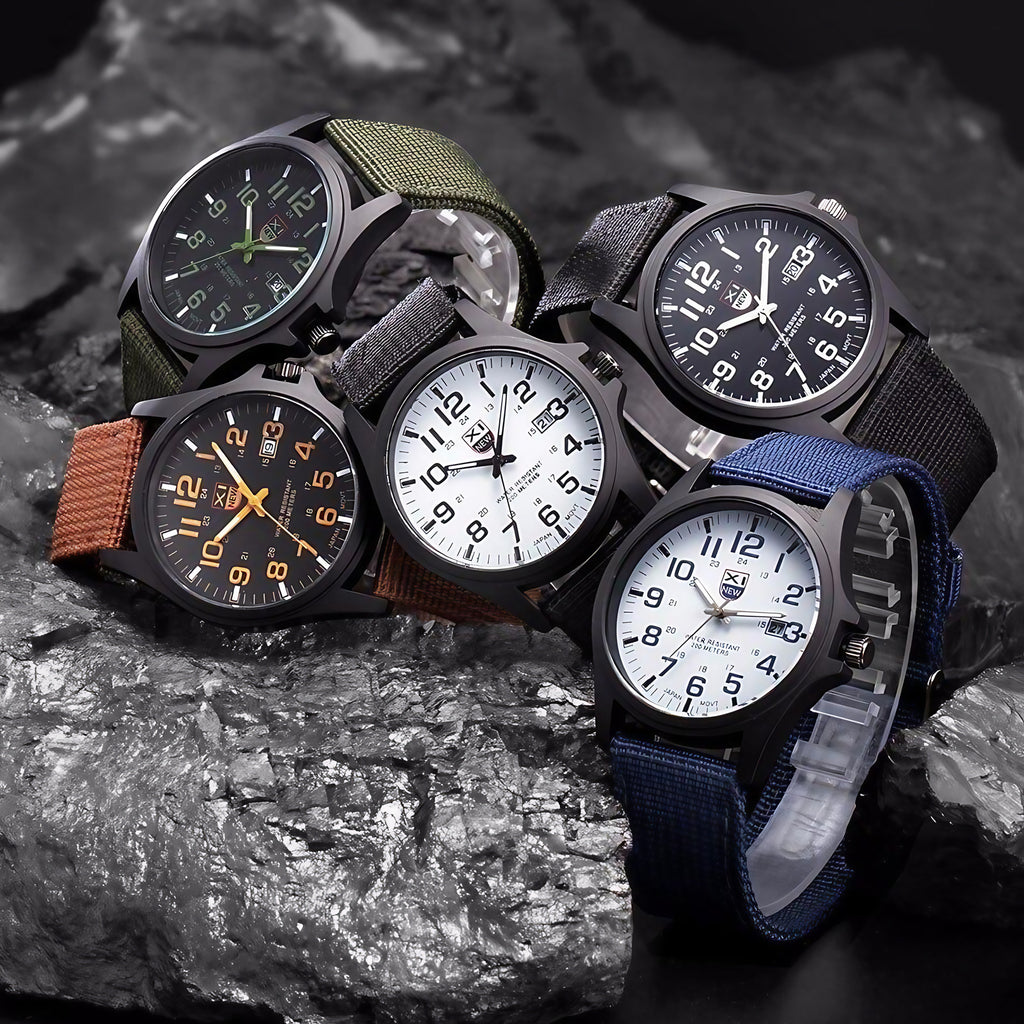 Montre outdoor homme étanche 50 m, boîtier 45 mm, chronomètre, noir et blanc