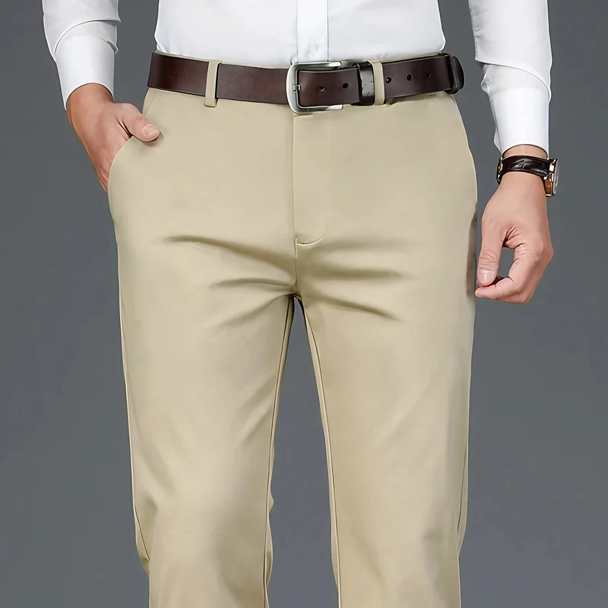 Pantalon homme coupe décontractée, quatre coloris, 32 à 42, kaki