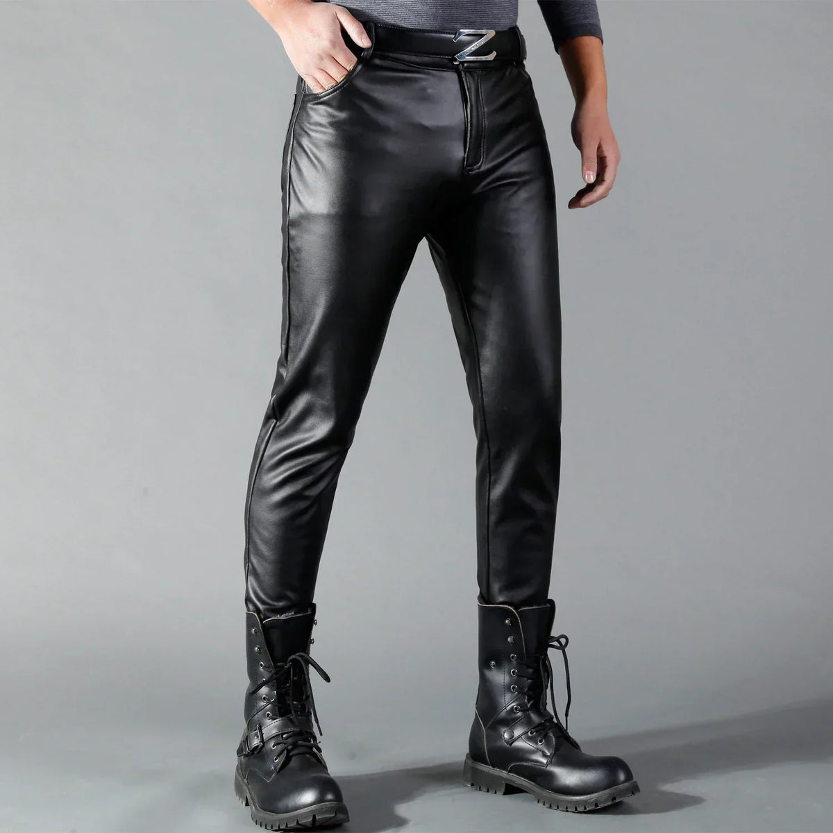 Pantalon noir homme coupe ajustée, tailles 28 à 40