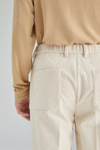 Pantalon homme coupe droite en tissu texturé, trois coloris