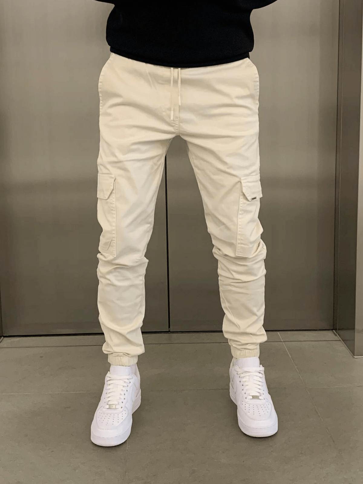 Pantalon jogger cargo homme ajusté, taille élastique, six coloris, beige