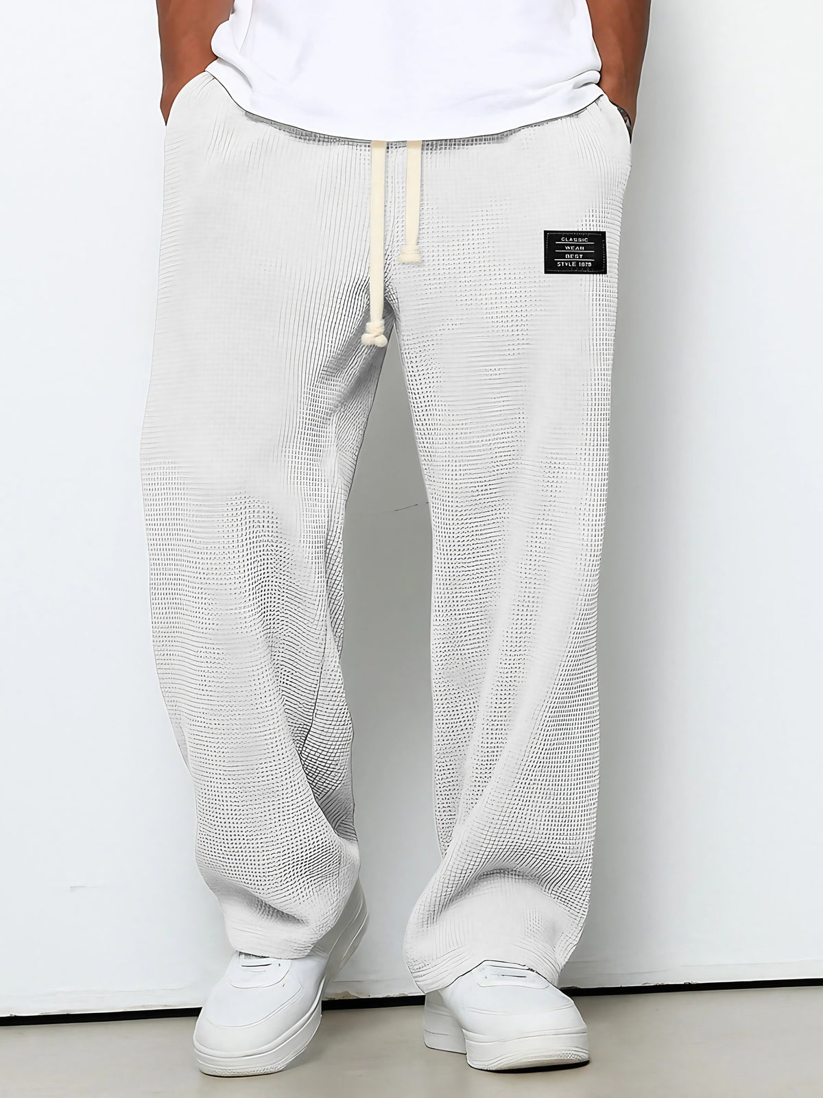 Pantalon homme texture gaufrée, coupe droite, dix coloris, blanc