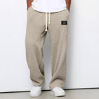 Pantalon homme texture gaufrée, coupe droite, dix coloris, kaki
