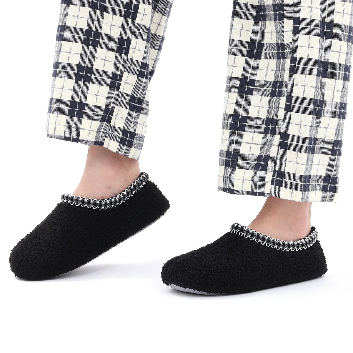 Chaussons mocassins bouclés femme, doublure fausse fourrure