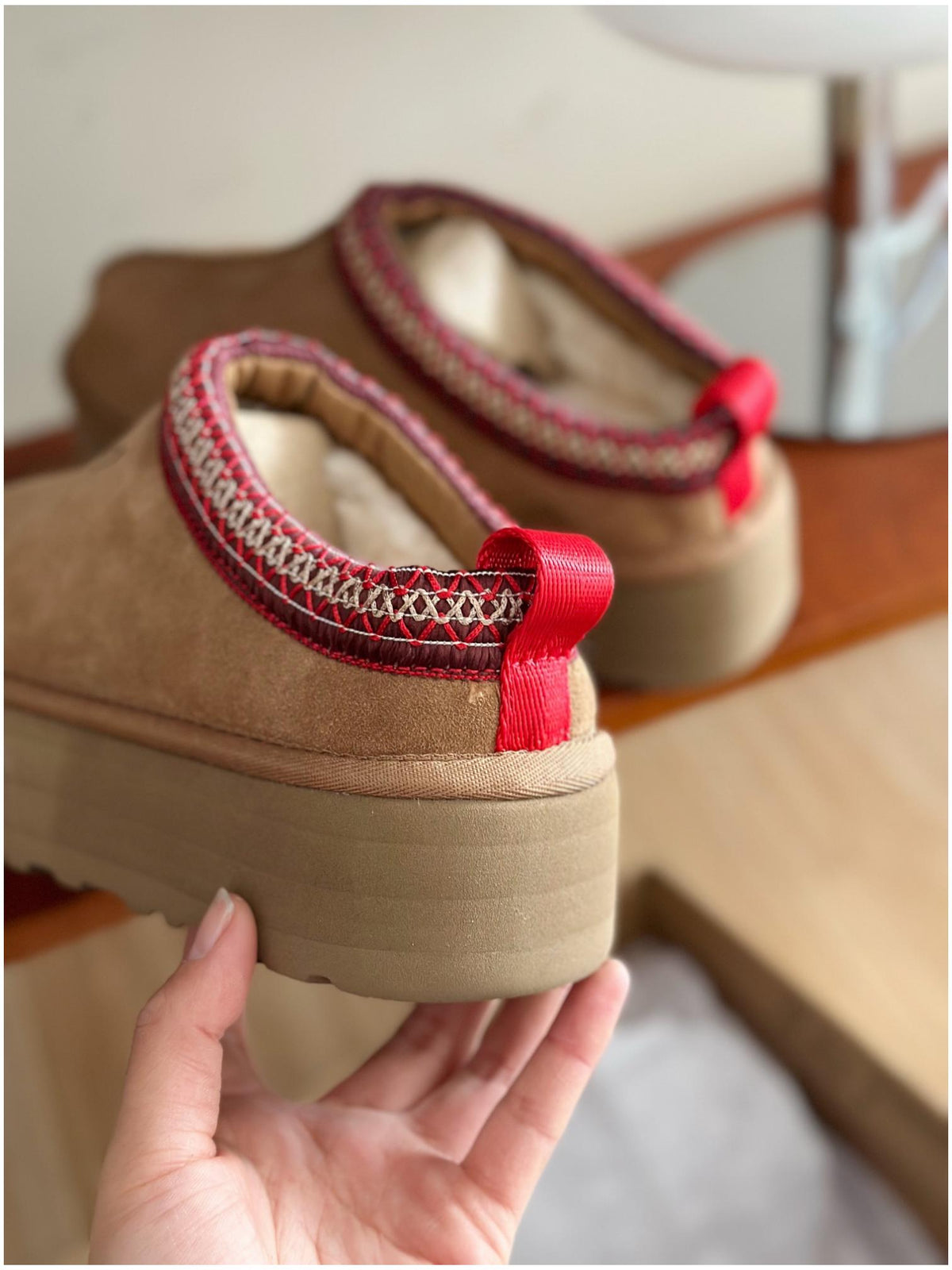 Chaussons femme en peau de mouton fourrés, du 35 au 44