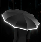 Parapluie anti-tempête à bord réfléchissant, format compact