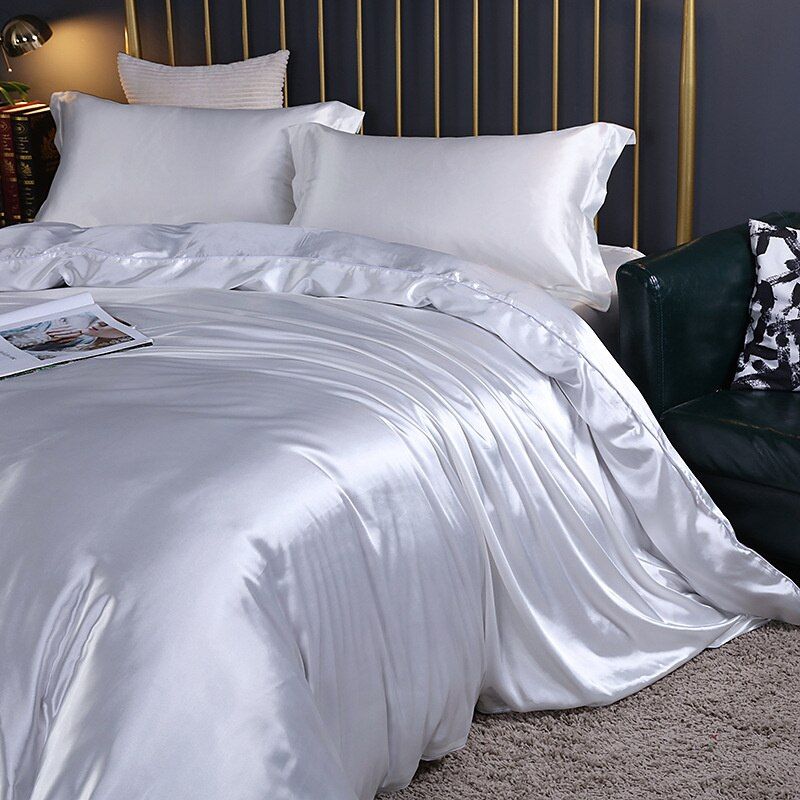 Parure de lit en satin 4 pièces, treize coloris, trois tailles