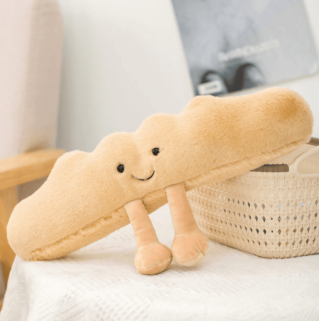 Peluche en forme de pain, croissant, baguette, bretzel ou œuf