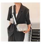 Mini sac bandoulière carré argenté avec pochette attachée