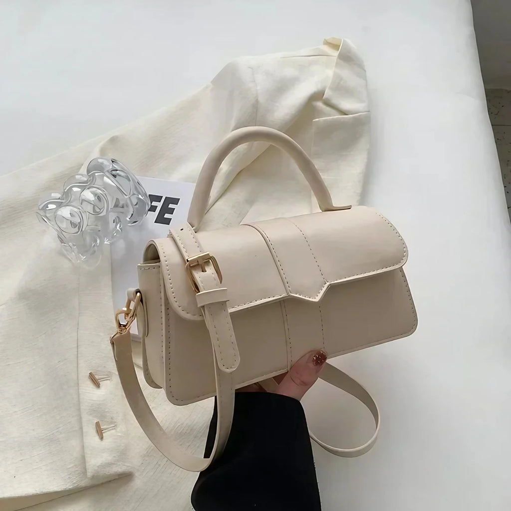 Petit sac bandoulière femme en similicuir à rabat aimanté, crème