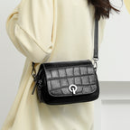 Petit sac bandoulière noir femme, compartiments zippés