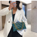 Petit sac pochette allongée femme en similicuir, 25 x 13 cm