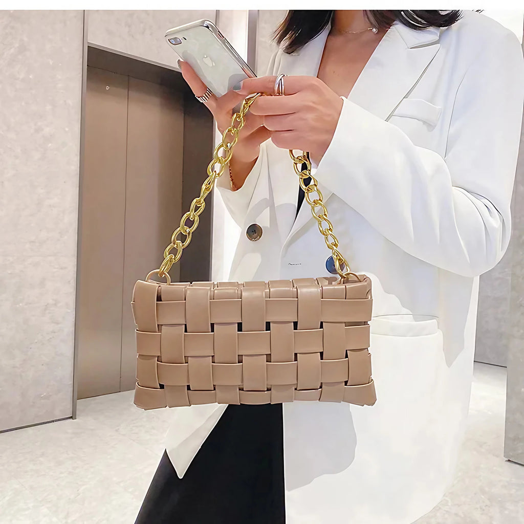 Petit sac pochette allongée femme en similicuir, 25 x 13 cm, beige