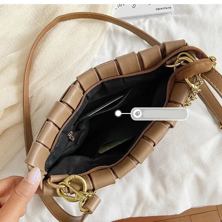 Petit sac pochette allongée femme en similicuir, 25 x 13 cm