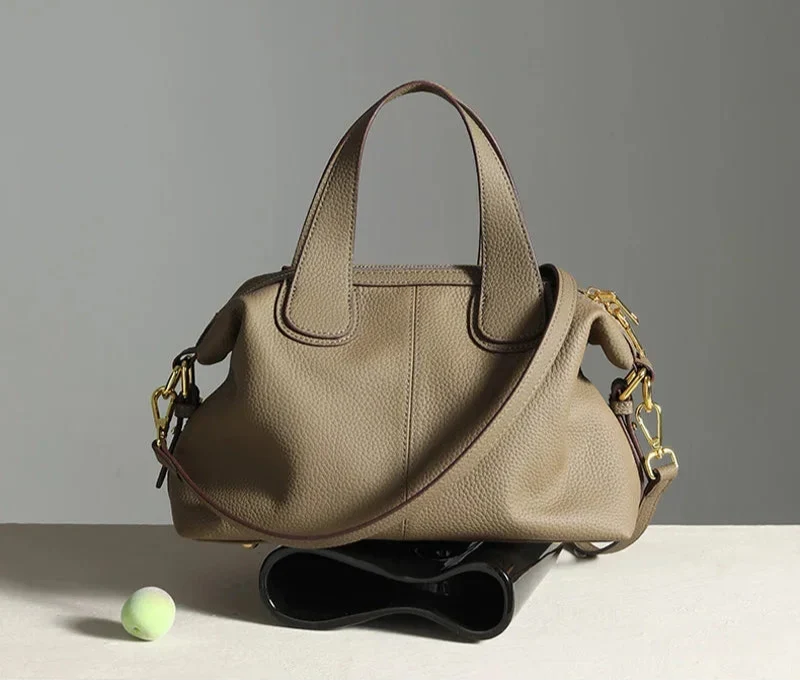 Sac bandoulière femme en cuir grainé, anses courtes, deux sangles