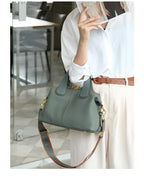Sac bandoulière femme en cuir grainé, anses courtes, deux sangles