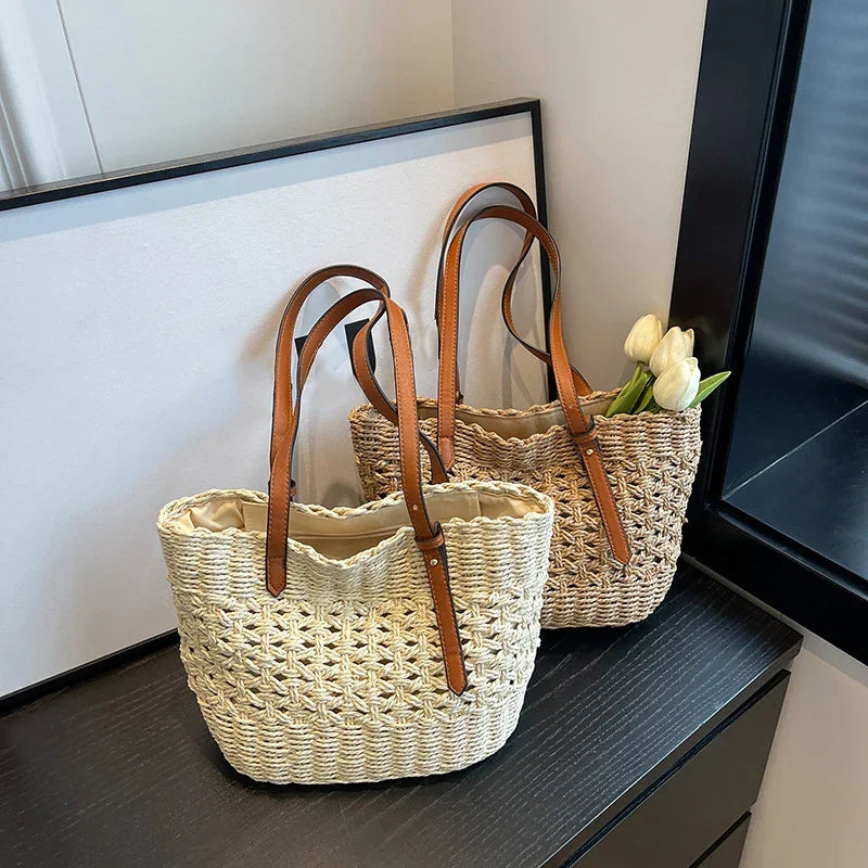 Petit sac en paille tressée femme, fermeture zip, 20 x 17 cm