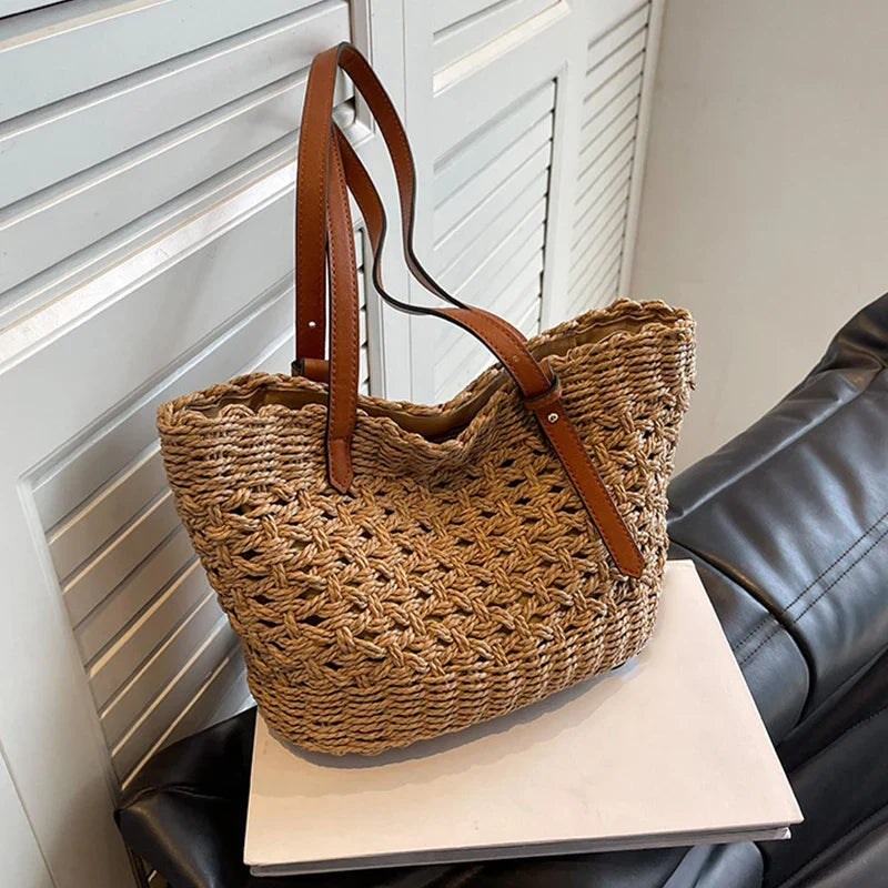 Petit sac en paille tressée femme, fermeture zip, 20 x 17 cm, beige
