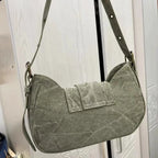 Petit sac à main en toile verte effet denim, lanière à rabat