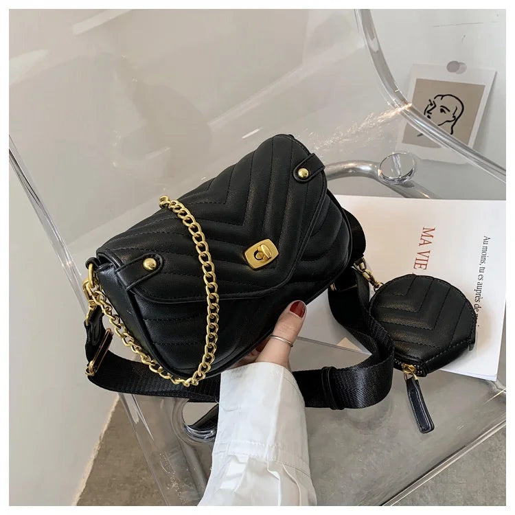 Petit sac à main femme matelassé, chaîne dorée et bandoulière