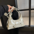 Petit sac trapèze femme en similicuir lisse, style rock