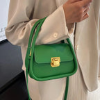 Petit sac à main femme vert, format compact