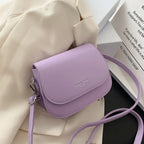 Petit sac bandoulière fille et femme à rabat, similicuir, 17 x 13 cm, lilas