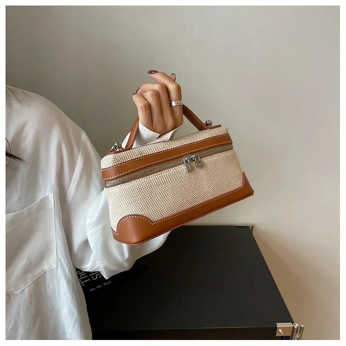 Petite pochette bandoulière femme, toile et similicuir, marron