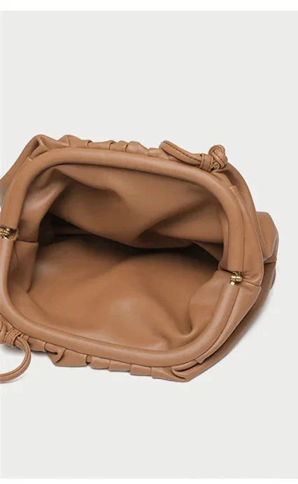 Pochette femme froncée en similicuir, trois formats, sept coloris