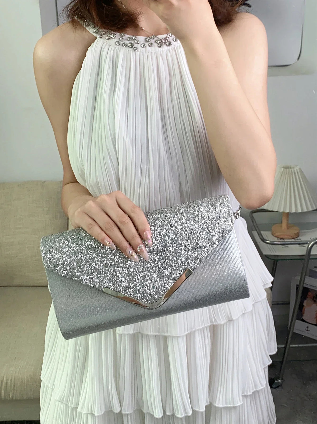 Pochette de mariage scintillante, forme enveloppe, huit coloris