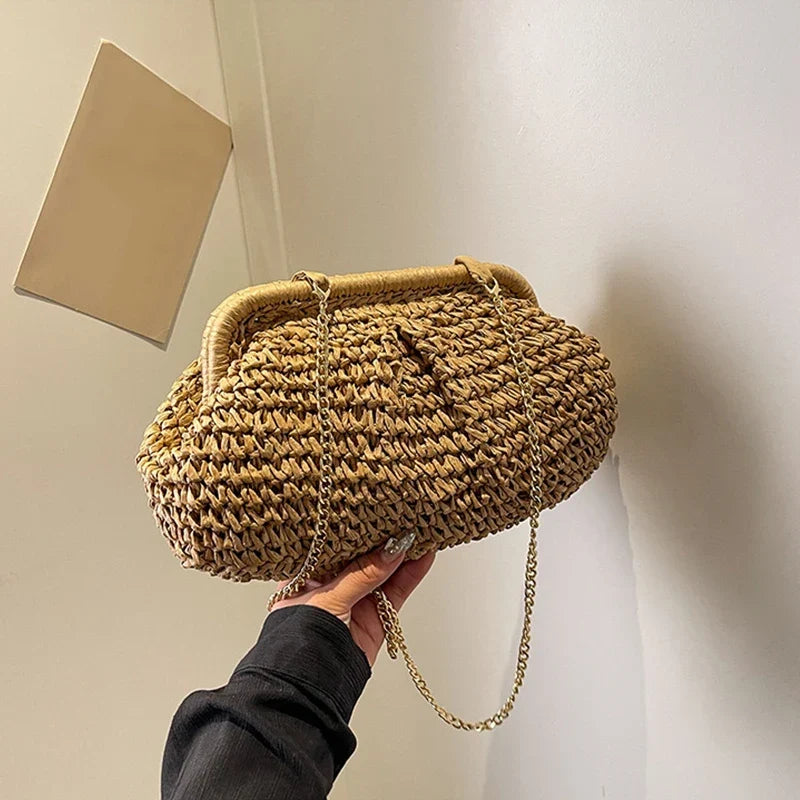Pochette en paille femme avec chaîne dorée, quatre coloris, beige