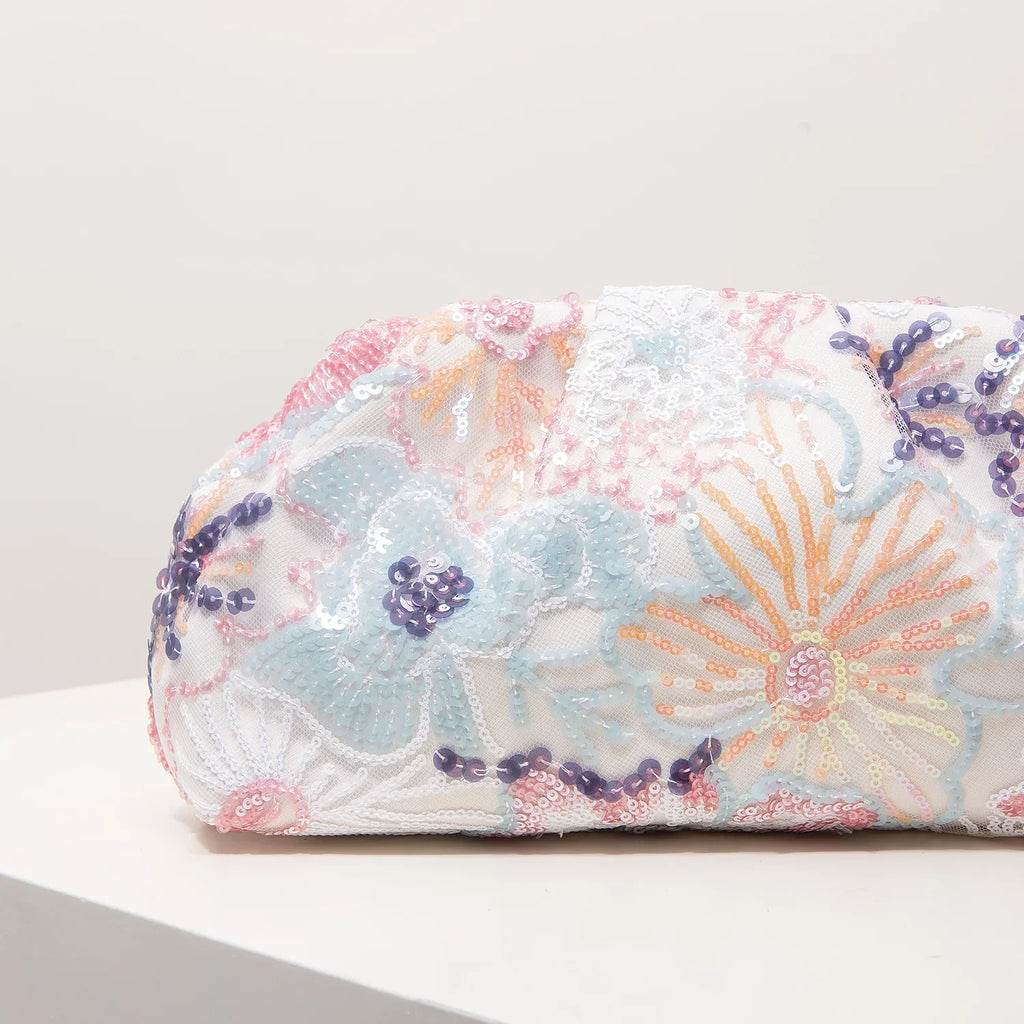 Pochette de soirée à sequins et fleurs brodées, velours