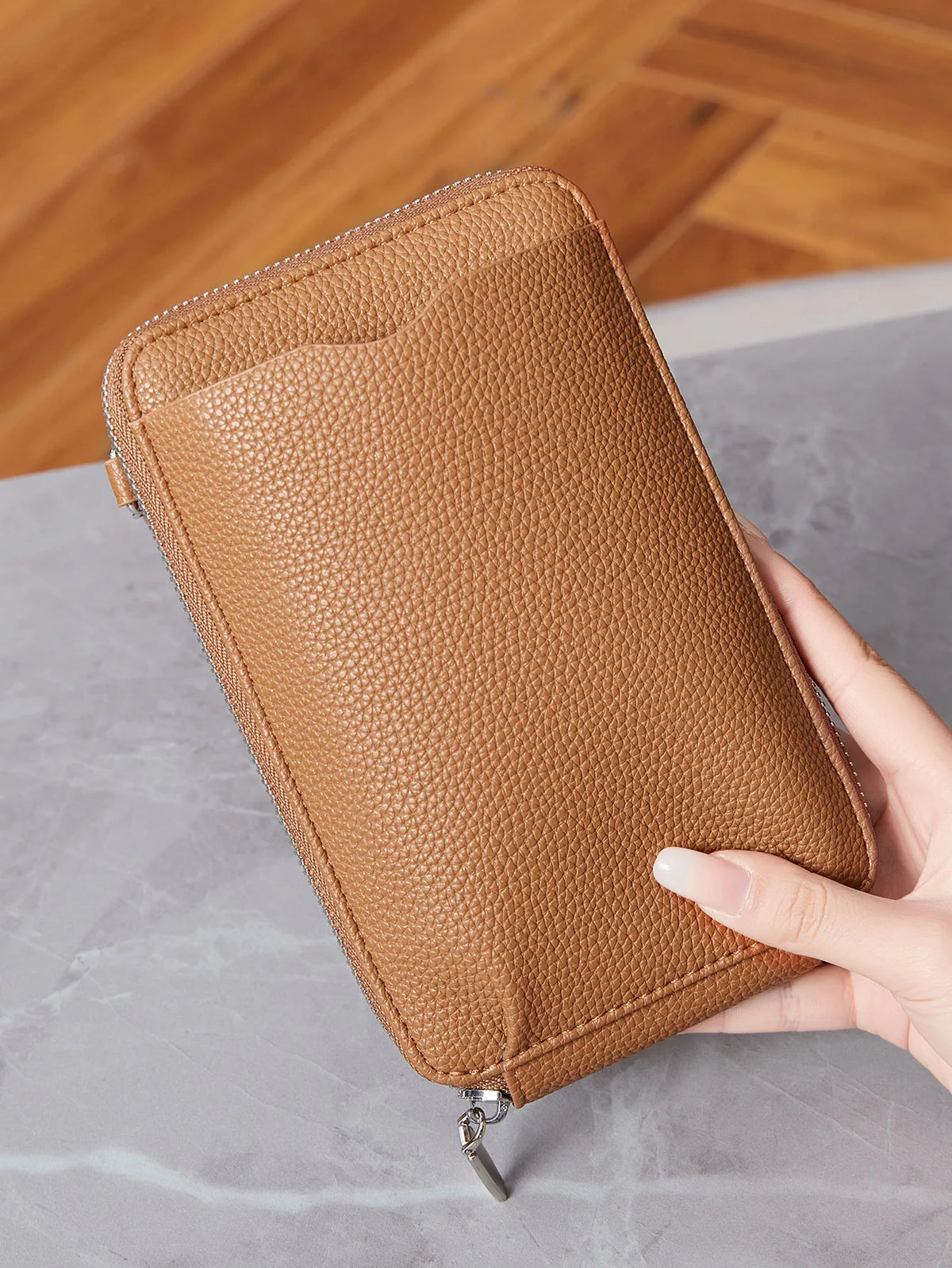 Pochette portefeuille femme en similicuir grainé, bandoulière amovible