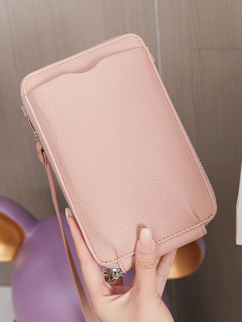 Pochette portefeuille femme en similicuir grainé, bandoulière amovible