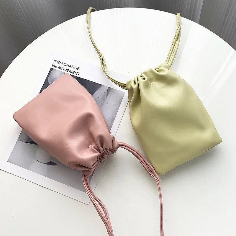 Pochette téléphone bandoulière femme à cordon, sept coloris